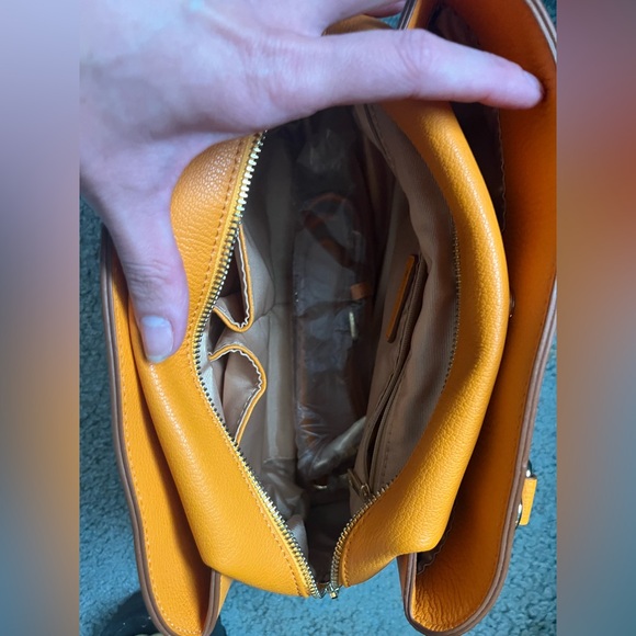 Ora Delphine Elegant orange  Satchel Bag with Timeless Design - Picture 3 of 8